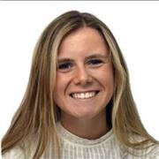 Profesora con experiencia de 5 años en el ámbito docente; capacidad comunicativa y monitorización personalizada del alumno.